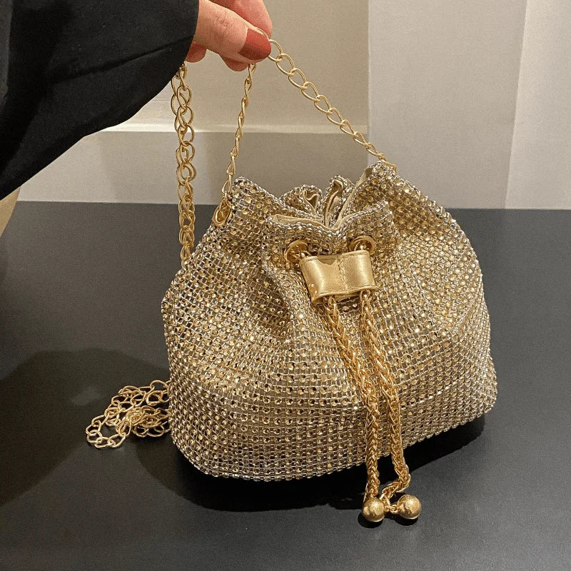 Étoilée – Bucket Bag con Cristales Brillantes Premium