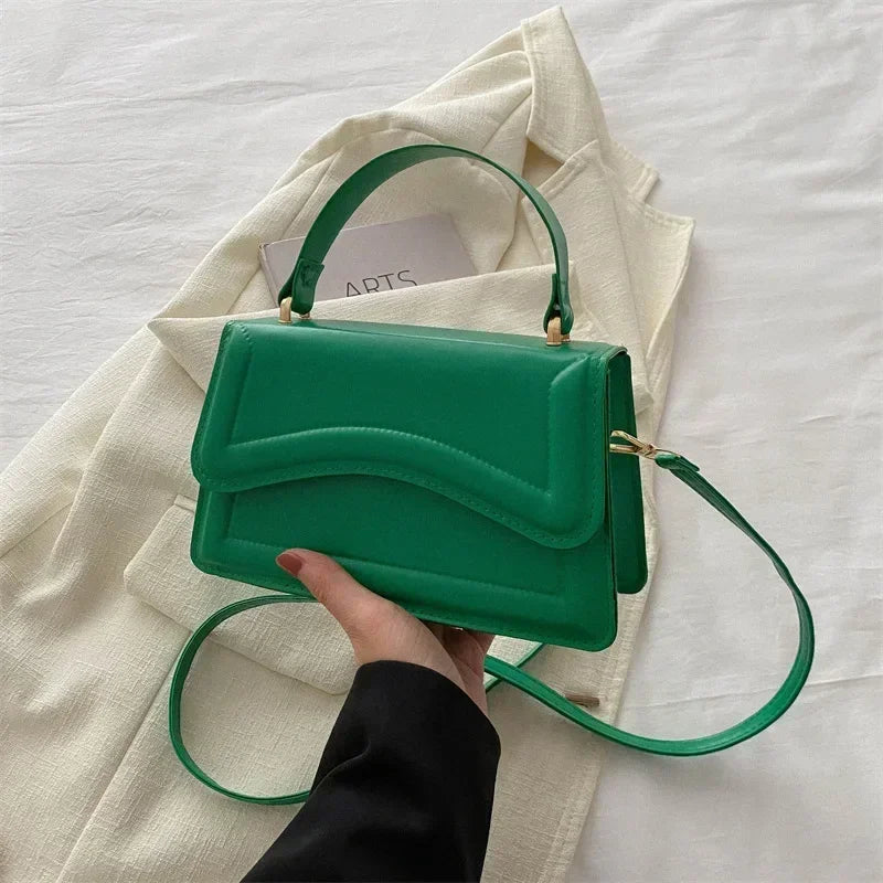 Avelyne – Tote Mini de Cuero PU Premium con Diseño Elegante