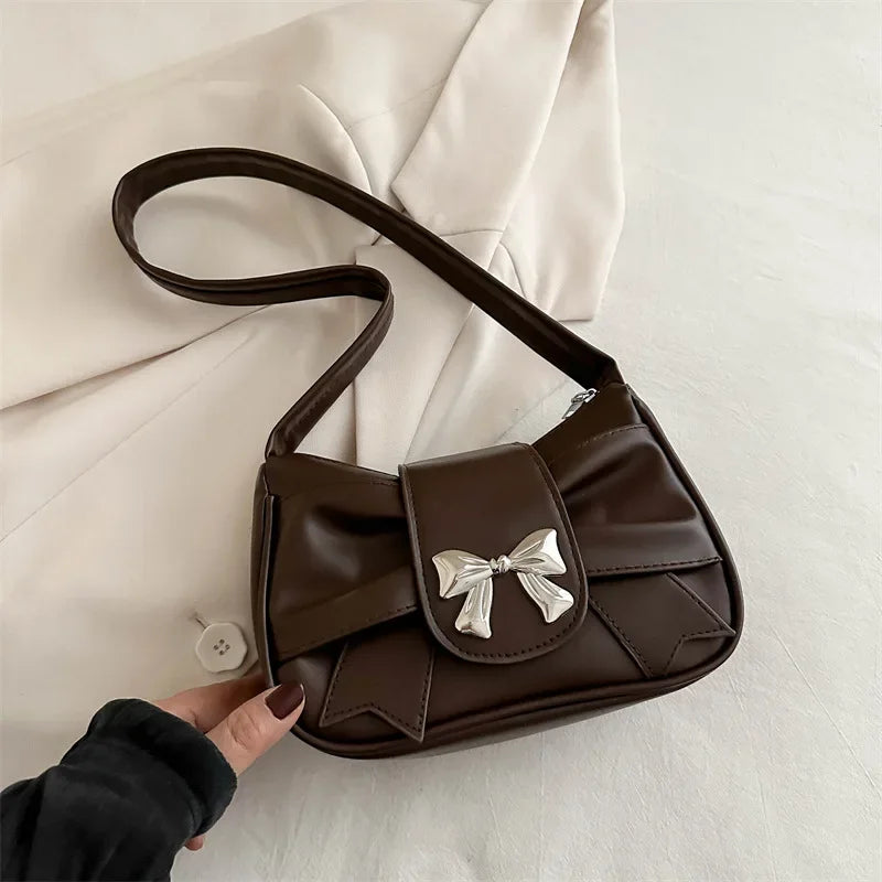 Rosélia – Diseño con Lazo Elegante en Cuero PU Premium