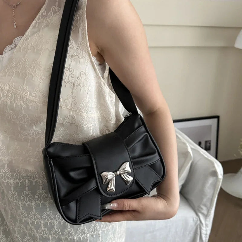 Rosélia – Diseño con Lazo Elegante en Cuero PU Premium