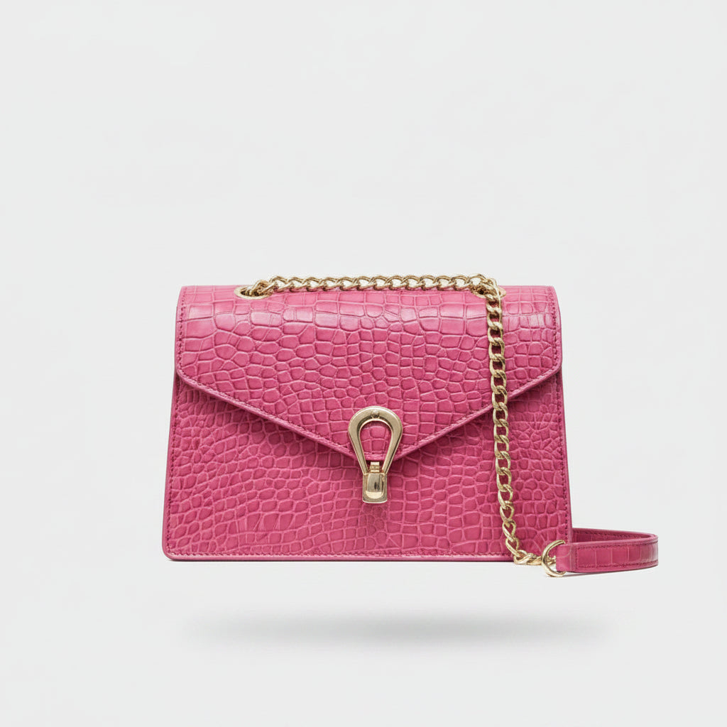 Crovelle – Cuero Texturizado Croco con Cadena Dorada